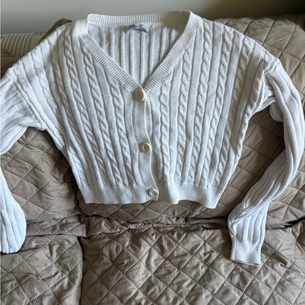 Hollister Ivory Cable Knit Cardigan